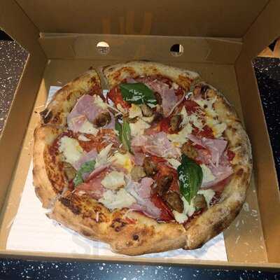 Fat Master's Pizzeria