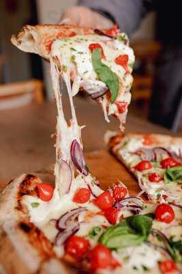 Fat Master's Pizzeria