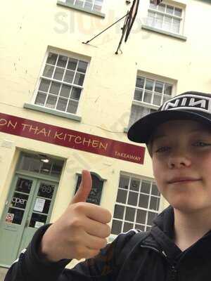 Aon Thai Kitchen