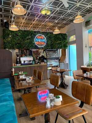 Cafe Nova Bistro