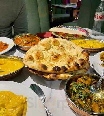 Flavourz Indian Restaurant