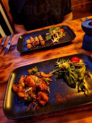 Bk's Saanu Pan-asian Restaurant