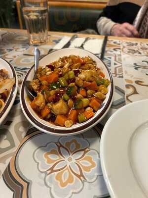 Spicy And Tasty Chinese Restaurant