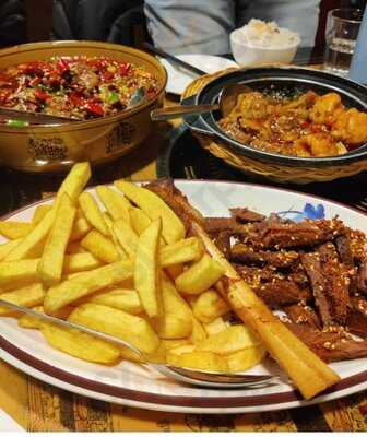 Spicy And Tasty Chinese Restaurant