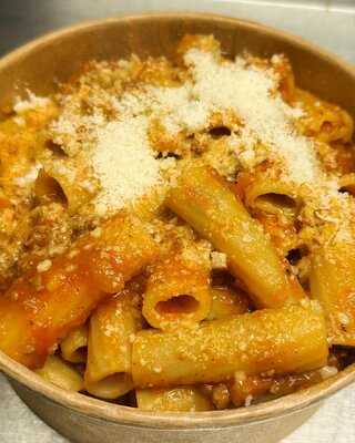 Zara's Pizza & Italian Cuisine