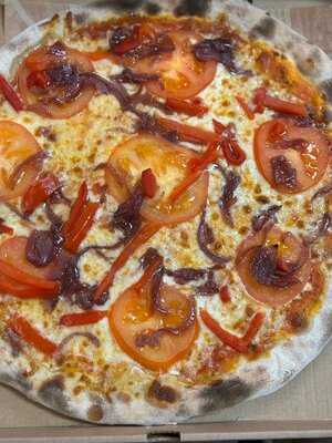 Zara's Pizza & Italian Cuisine