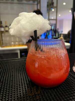 Aromate Restaurant And Bar