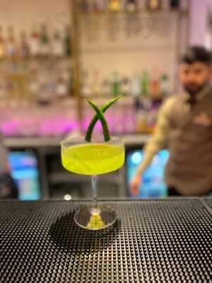 Aromate Restaurant And Bar