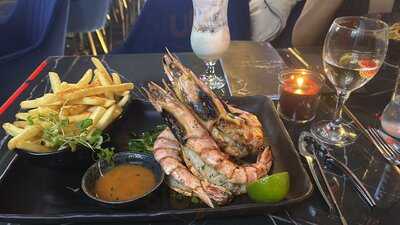 Bliss Lounge & Restaurant