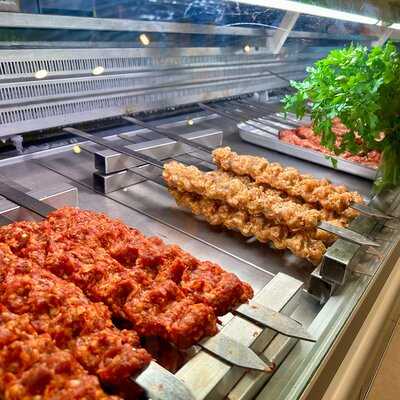 Kohinoor Grill And Thrill