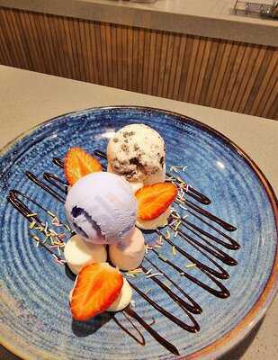 The Terrace Bar & Restaurant