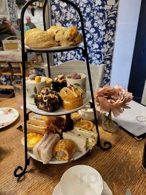 Evesham's Secret Tearoom