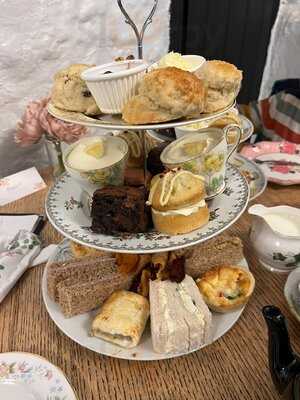 Evesham's Secret Tearoom
