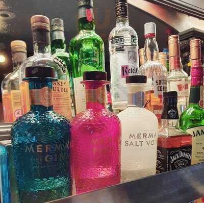 The Star Coffee & Ale House