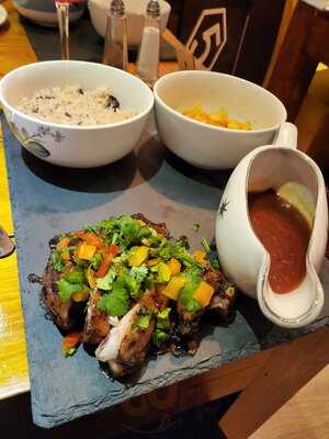 Faith's Pen Restaurant, Cocktail & Wine Bar