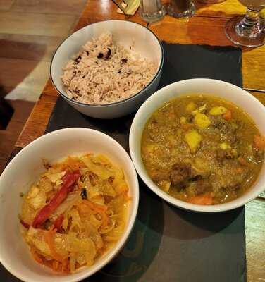 Faith's Pen Restaurant, Cocktail & Wine Bar