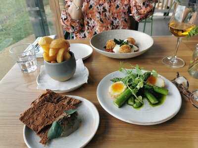 Lilliput Farm Kitchen