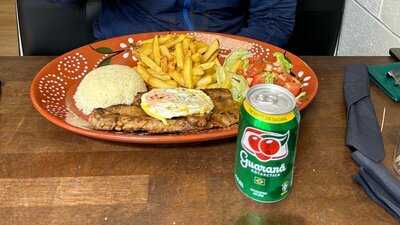 Gorety Portuguese Mini Store &cafe