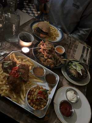 Phillies Of Shawlands