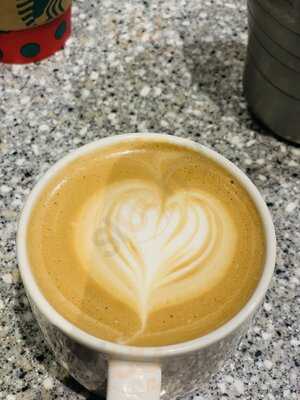 Starbucks Drive Thru -  Luton Road - Dunstable.