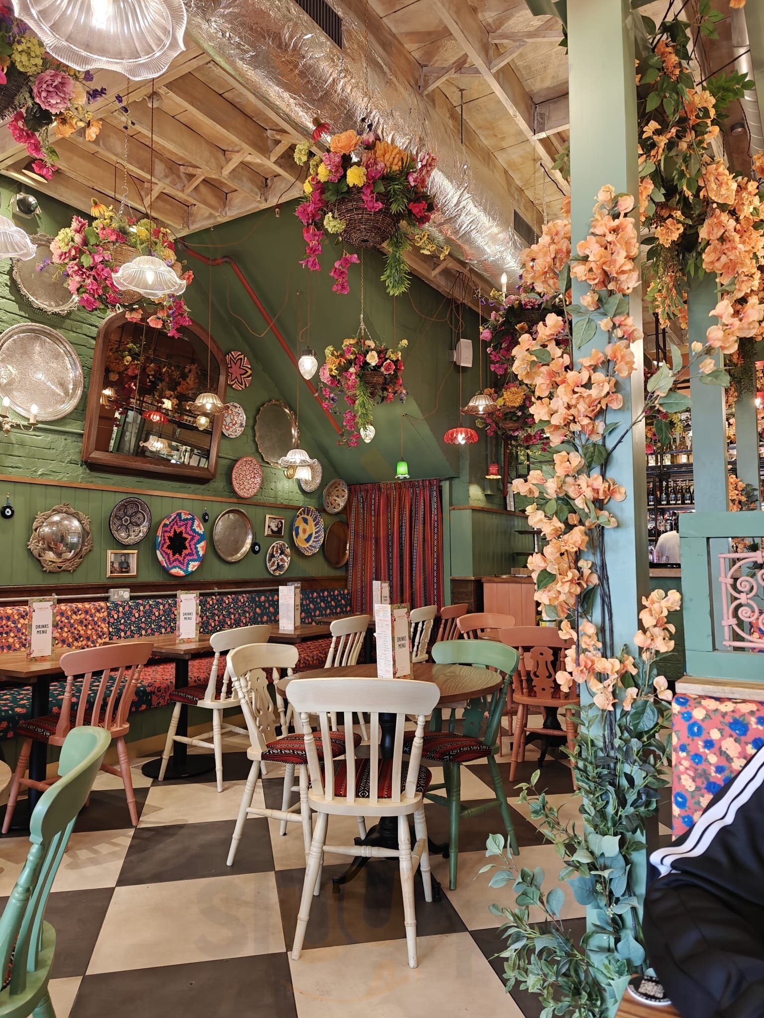 Comptoir Libanais Ealing