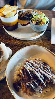 Piccadilly Inn Caerwys