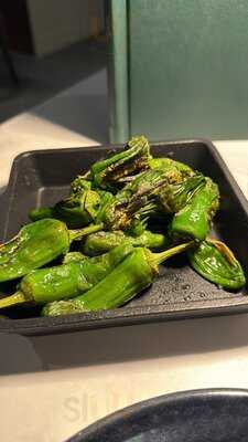 Voyagers Restaurant & Bar