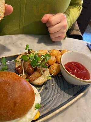 Charlotte's In The Pantiles