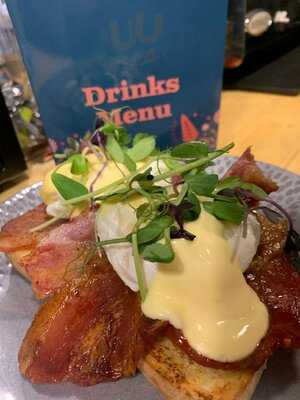 Bruberrie Cafe And Bar