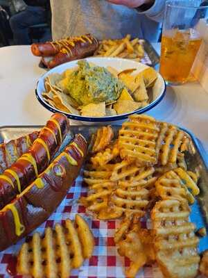 The Backlot Cinema & Diner