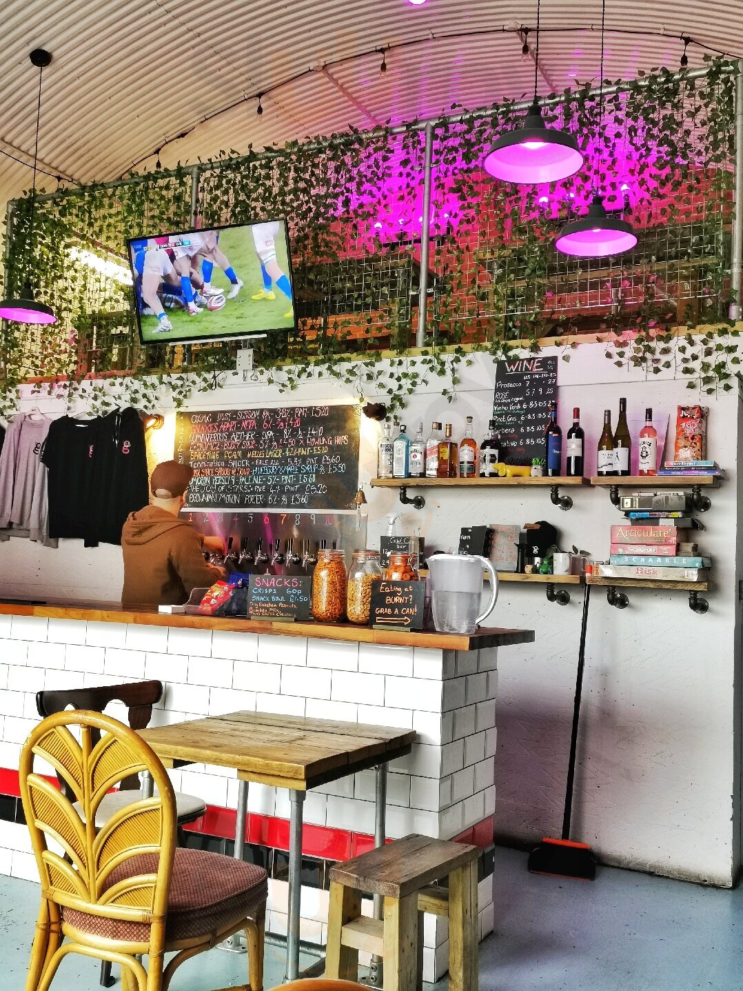 Gravity Well Taproom