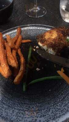 Walton's Bar & Eatery