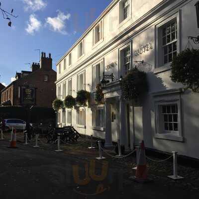 Walton's Bar & Eatery