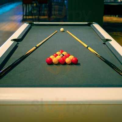 Klubhaus By The Bierkeller