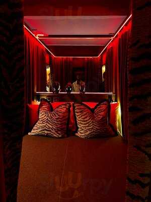 House Of Gods - Glasgow