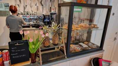 Memi's Coffee House