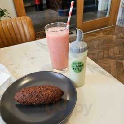 Brazilian Snacks Art & Cafe