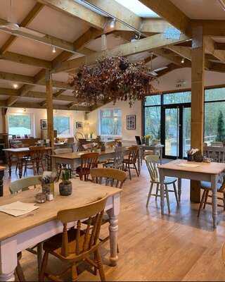 The Grain Store - Middle Aston