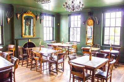 The Chapel Market Tavern