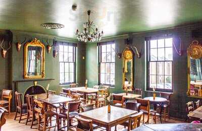 The Chapel Market Tavern