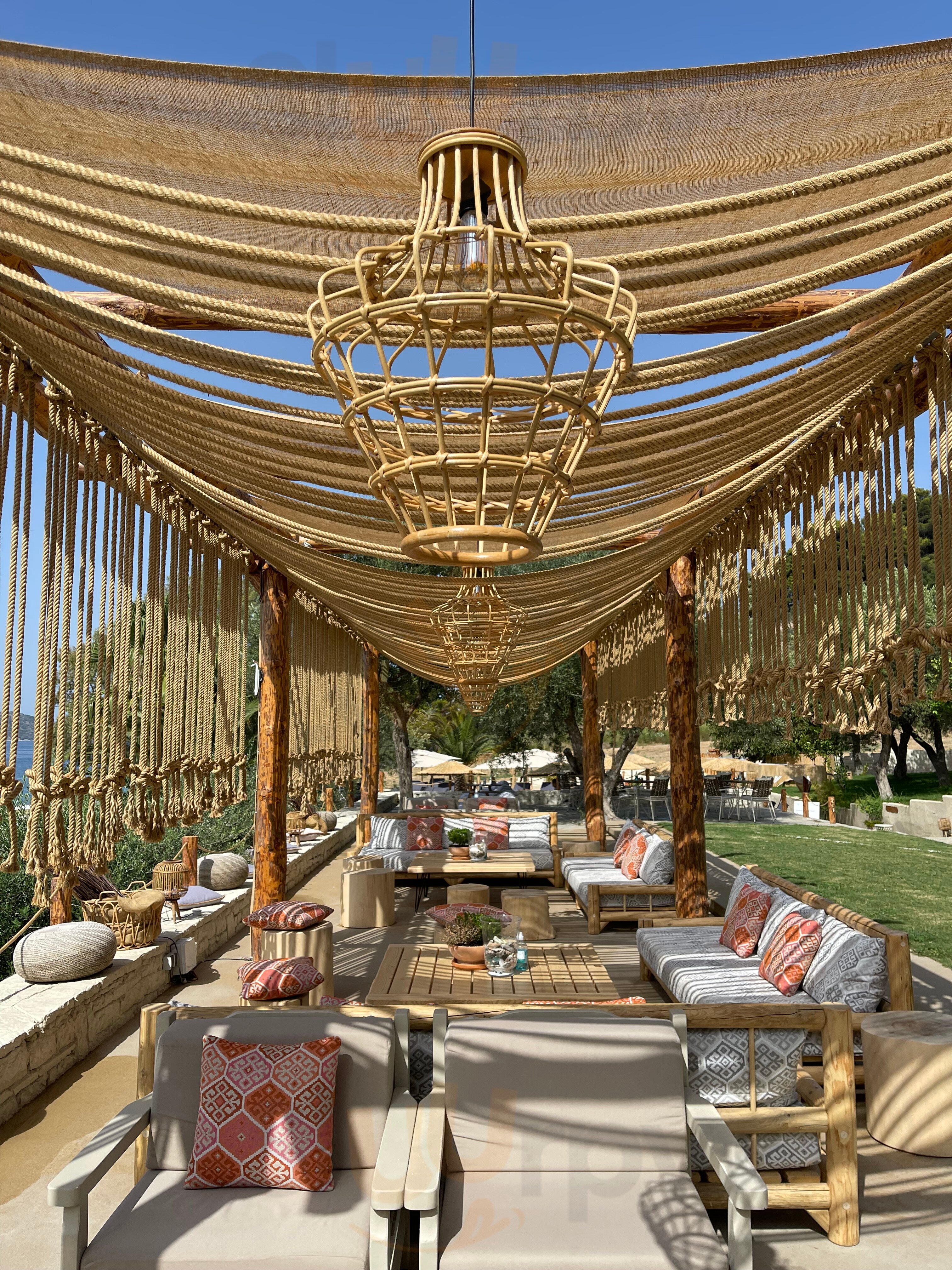 Plataria Seaside Resort