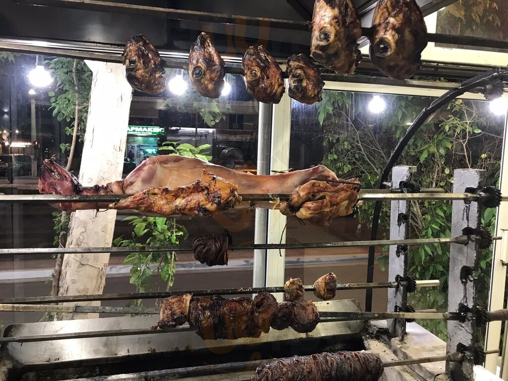 Η Φωλιά Των Κυνηγών