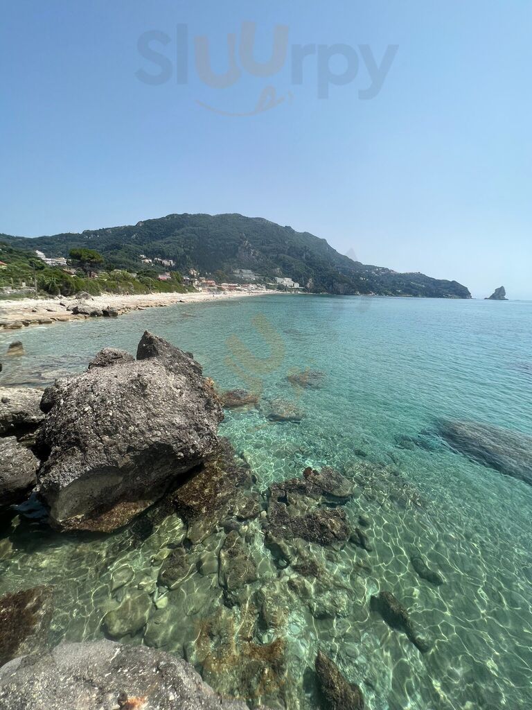 Black Rocks Seaside Restaurant Bar