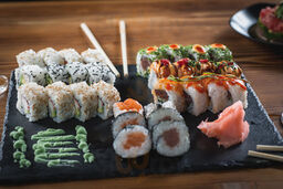 Homu Sushi Bar