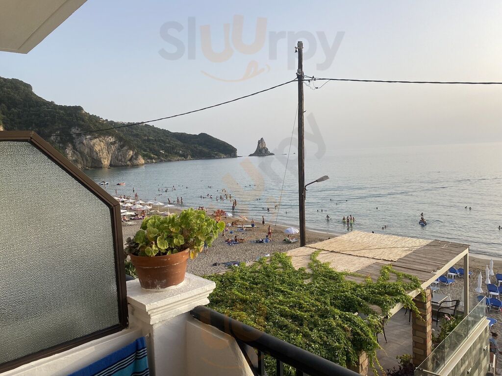 Sea Breeze Restaurant