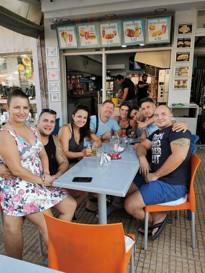 Savas Street Food Station