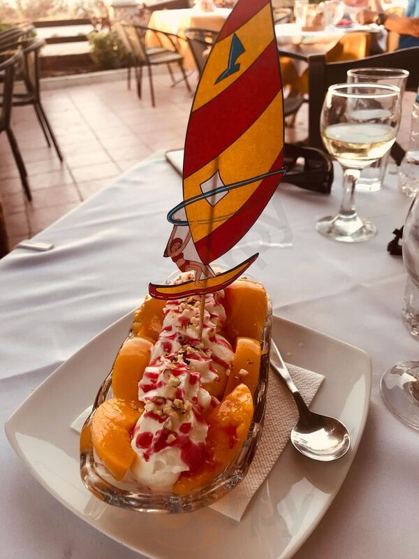 Paradise Taverna Pizzeria
