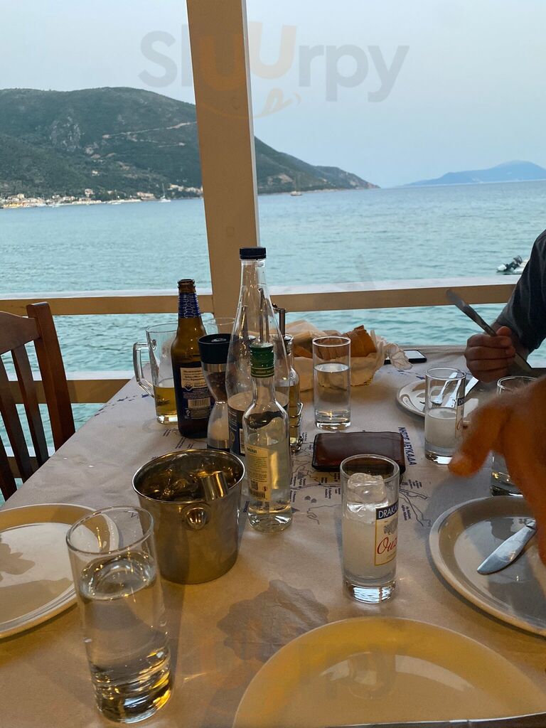 Maistros Taverna