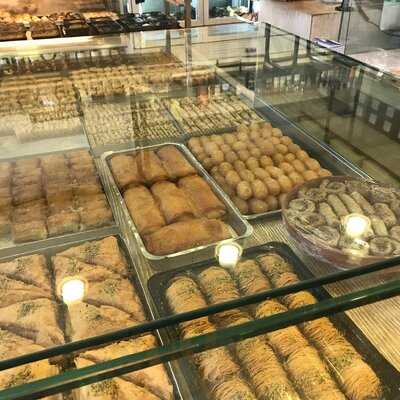 Drougas Bakery - Ερμιόνη Λιμάνι