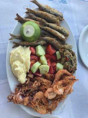 μεζεδοπωλειο Ο Φαρος